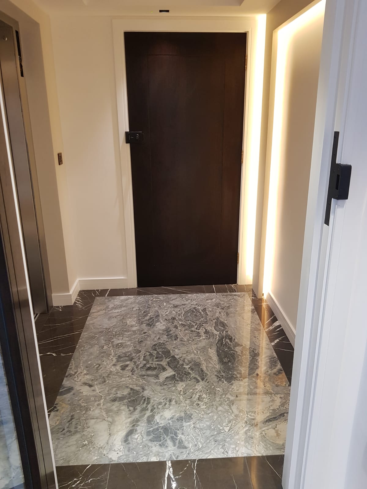 49AB60C5-3B3C-47B2-A0C3-76C74B9F2751