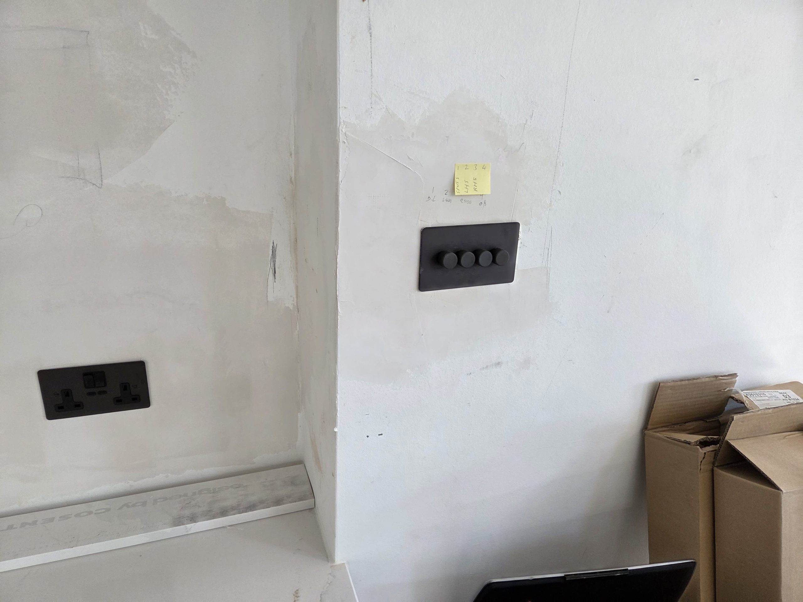 A058CD20-891D-4089-94E9-8E3C89C71A4B