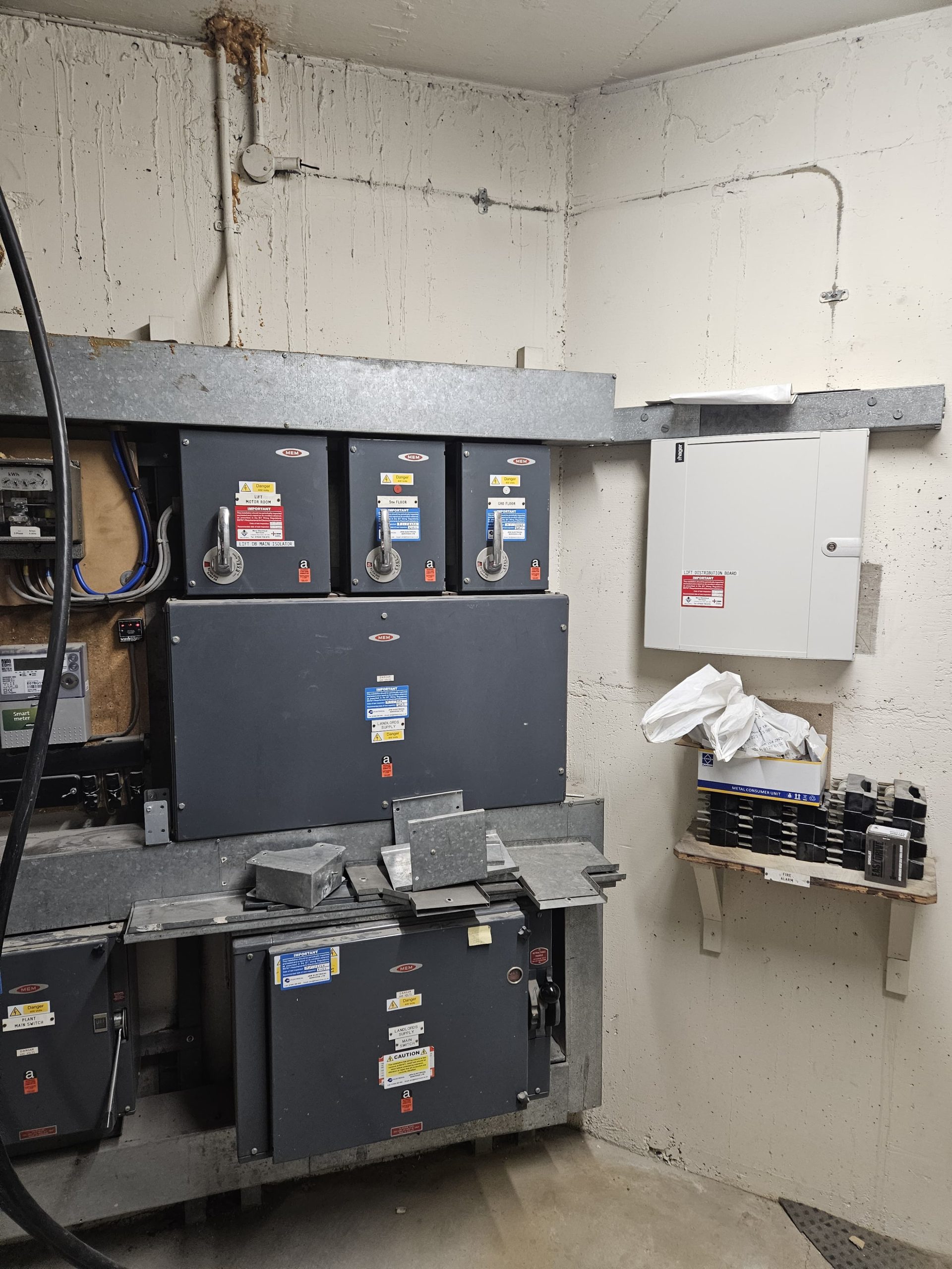 CA57F53B-F476-44A1-B5EC-D4A1FBBCDF1D